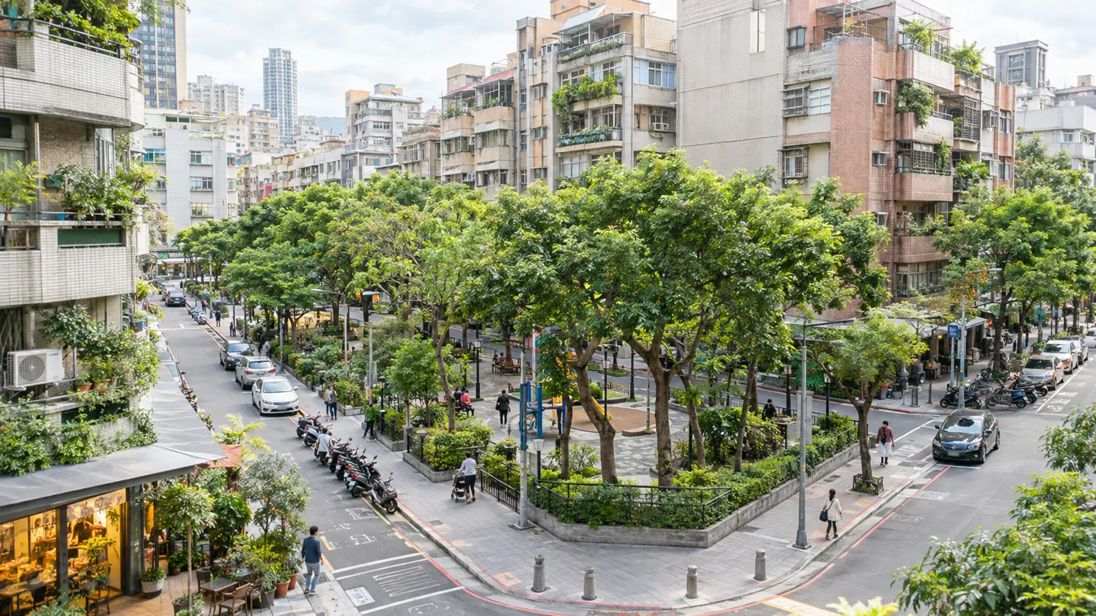 綠蔭公園與街角小店環繞住宅,襯托市區成熟的生活底蘊。