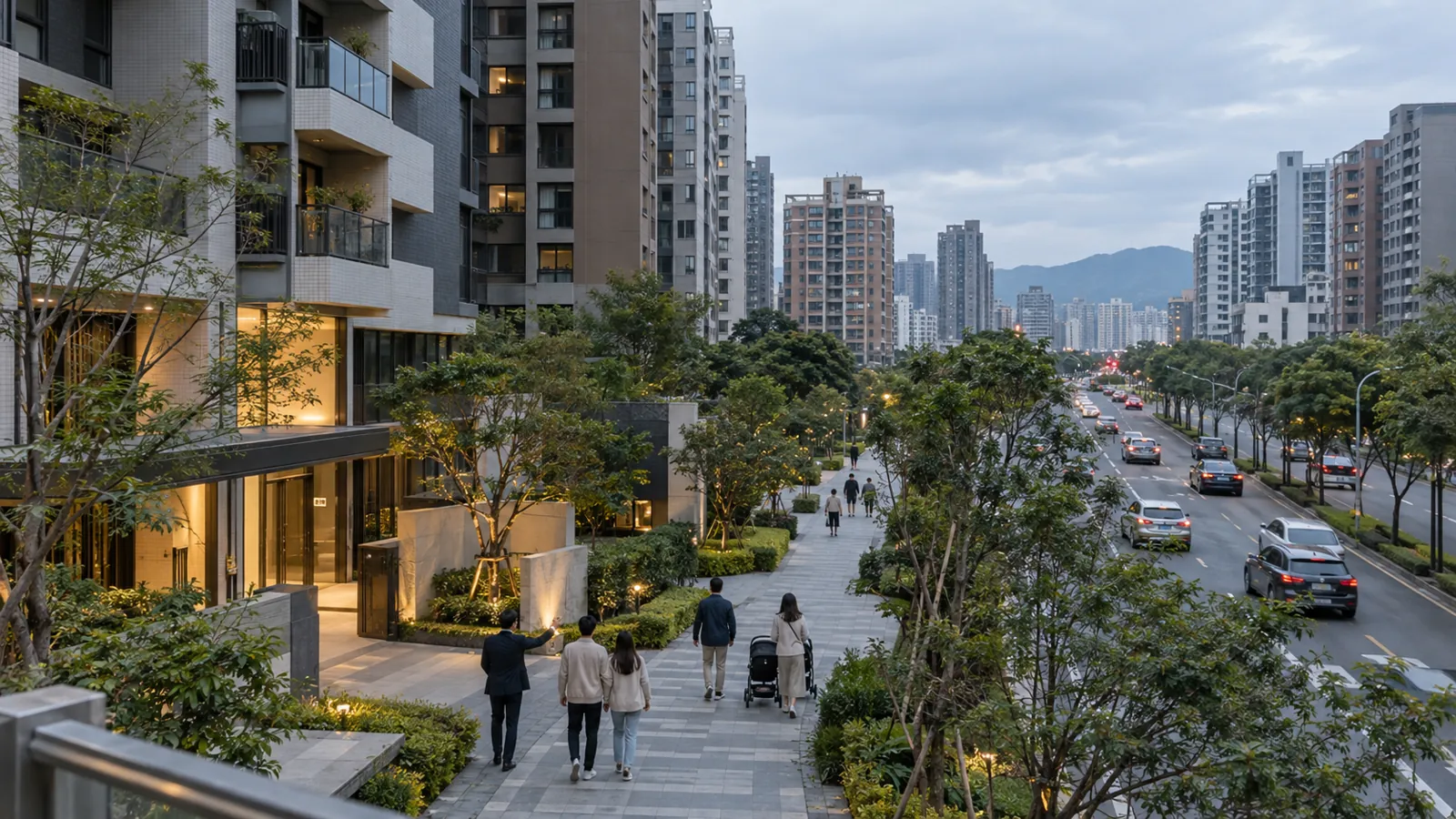 房仲引導客戶走訪社區,自住與換屋帶看買氣穩步回溫。